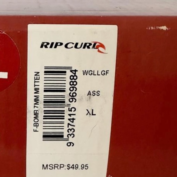 Rip Curl’s 7mm Neoprene Mittens.
The FLASHBOMB 7mm is the warmest option! - Picture 6 of 9